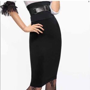 Gorgeous Wolford Black Pencil Skirt - like new - size XS
